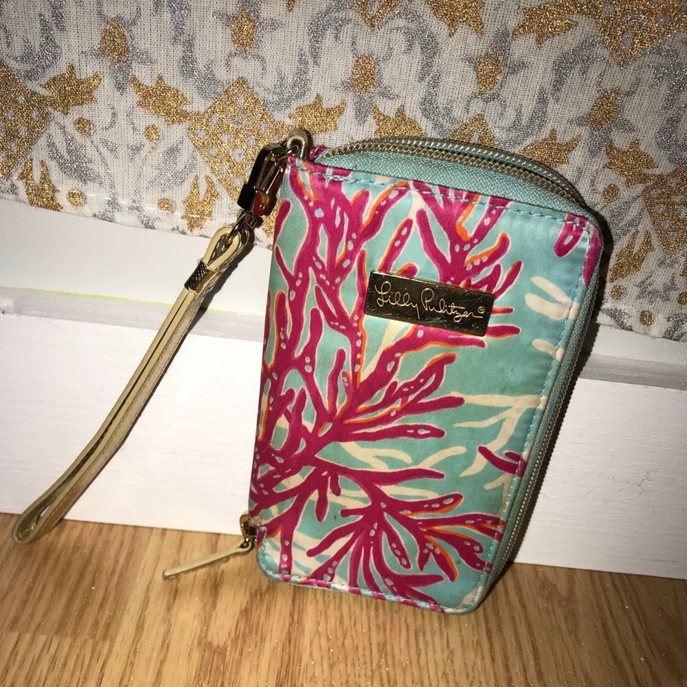 Lilly Pulitzer Palm Wristlet